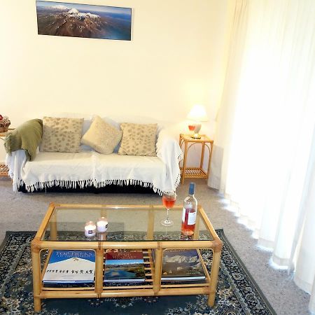 Smokebush Cottage - Holiday Home Exclusively Yours 투랑가이 외부 사진